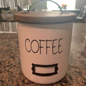 Coffee container